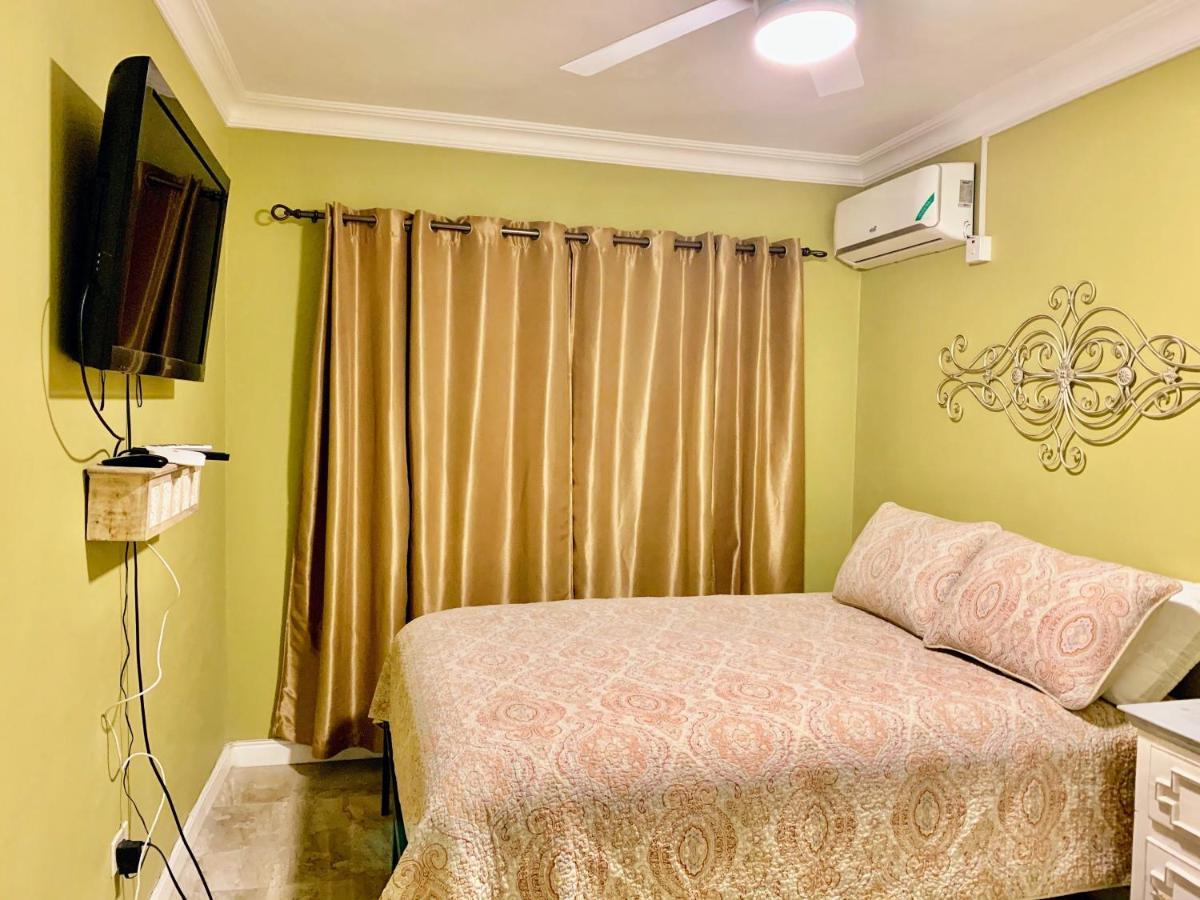 Bella Vista Villa Kingston Luaran gambar