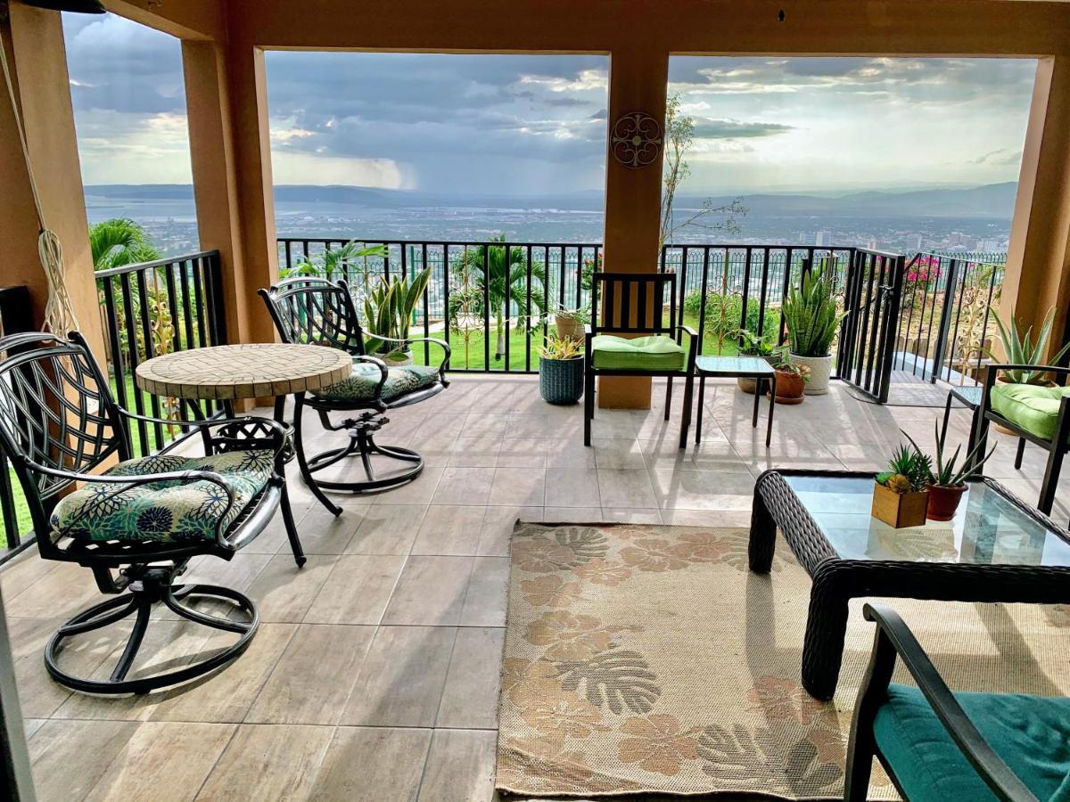 Bella Vista Villa Kingston Luaran gambar