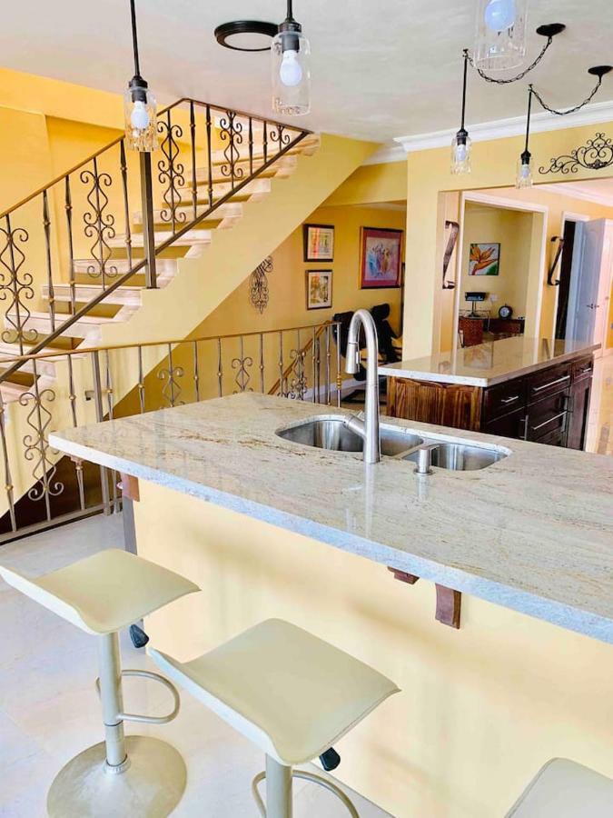 Bella Vista Villa Kingston Luaran gambar