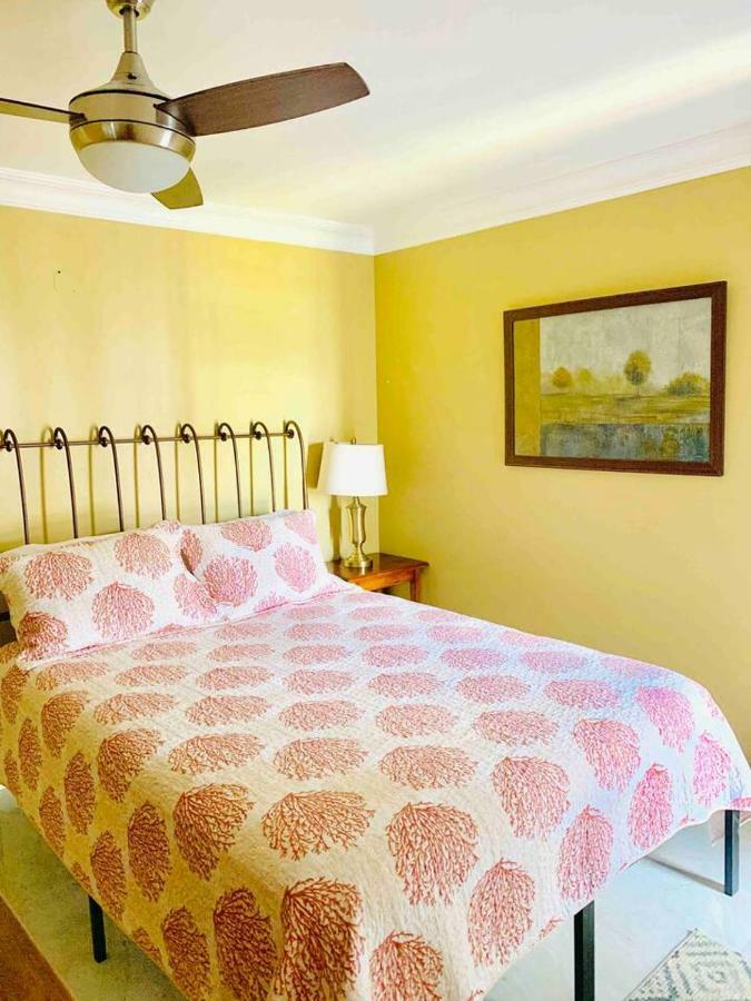 Bella Vista Villa Kingston Luaran gambar